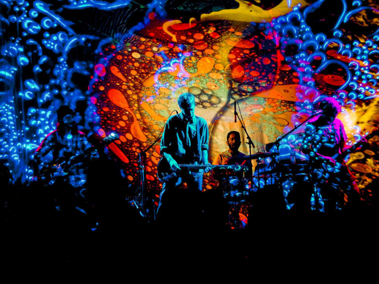 LSD & the Search for God (USA) + support — Muziek in Groningen