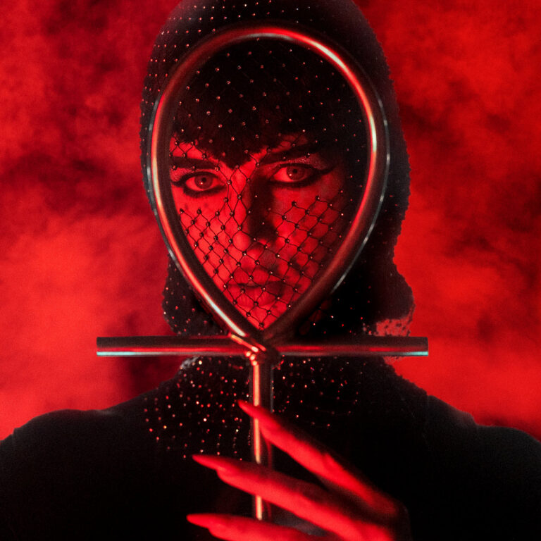Desire x Johnny Jewel — Muziek in Groningen