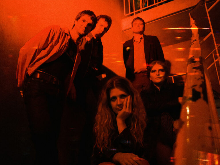 Delivery (AUS) + support — Muziek in Groningen